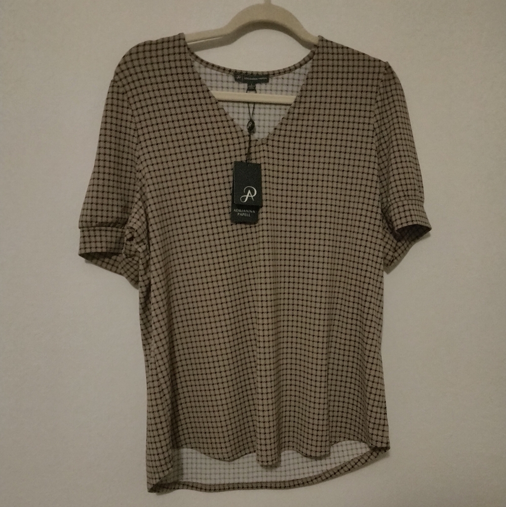 NWT Adrianna Papell Blouse